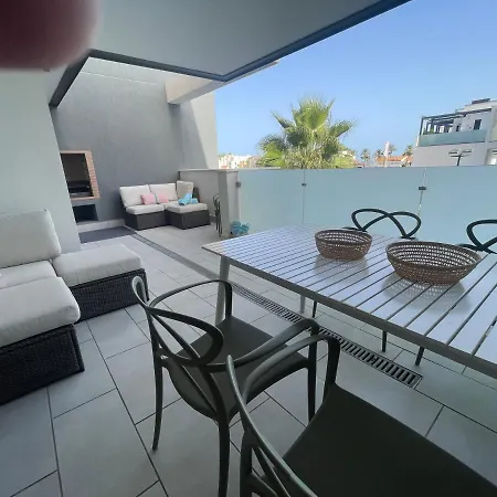 Herman House Daire Caleta De Velez